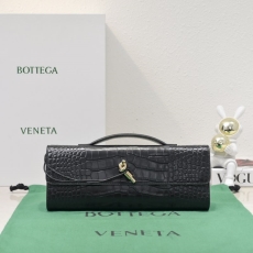 Bottega Veneta Clutch Bags